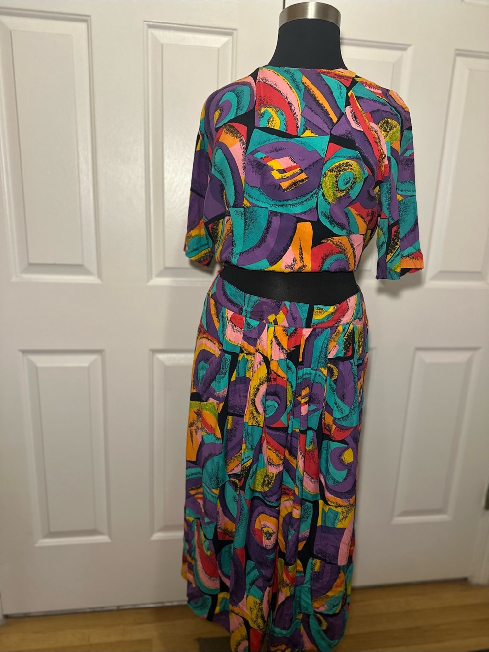 Vintage Christine David Two piece Bold Abstract Print Skirt set- Multicolor
